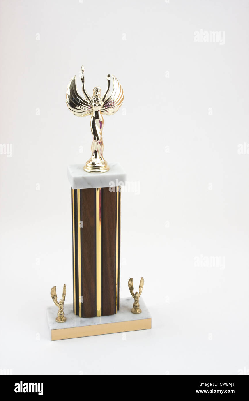 Award-Trophäe Ausschneiden auf weißem Hintergrund. Stockfoto