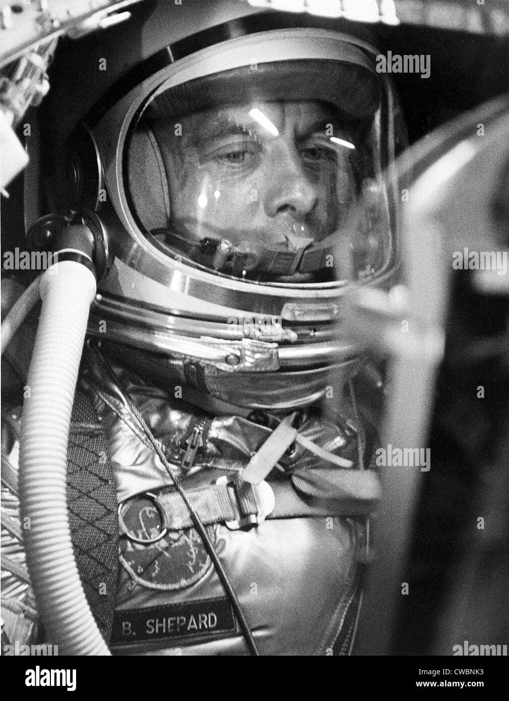 Astronaut Alan Shepard in der Quecksilber-Capsulein einen Flug Simulation eine Woche vor seinem historischen suborbitalen Flug am 5. Mai Stockfoto