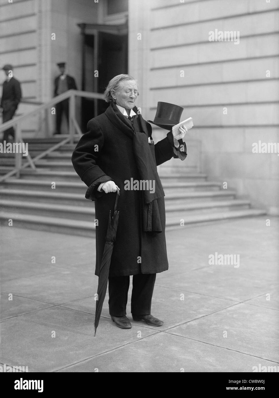 Dr. Mary Walker (1832-1919) in den 80er Jahren tragen Männerkleidung in Washington D.C. Neben ihrem Bürgerkrieg Sanitätsdienst Stockfoto