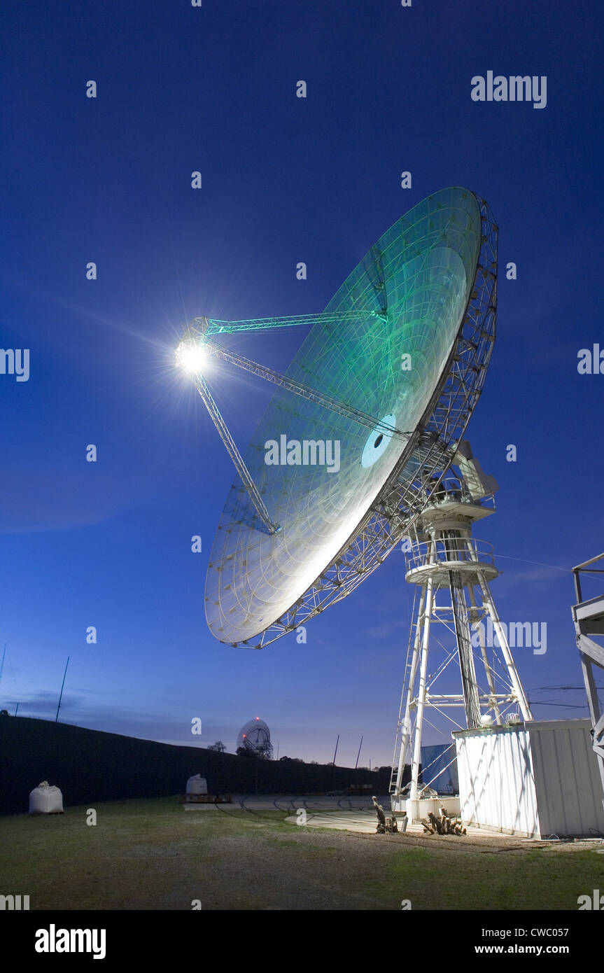 Satelliten-Antenne Schüssel an der Stanford University in Nordkalifornien, 2007. Stockfoto