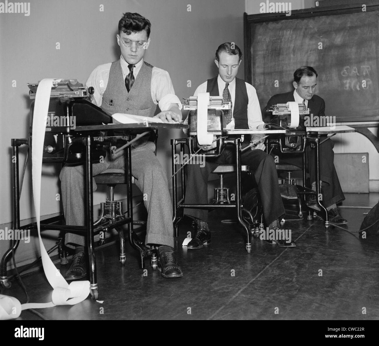 Sachbearbeiter bei der Farm Credit Administration arbeiten an zivilen Resource Conservation CCC Program berichten. 1937. Stockfoto