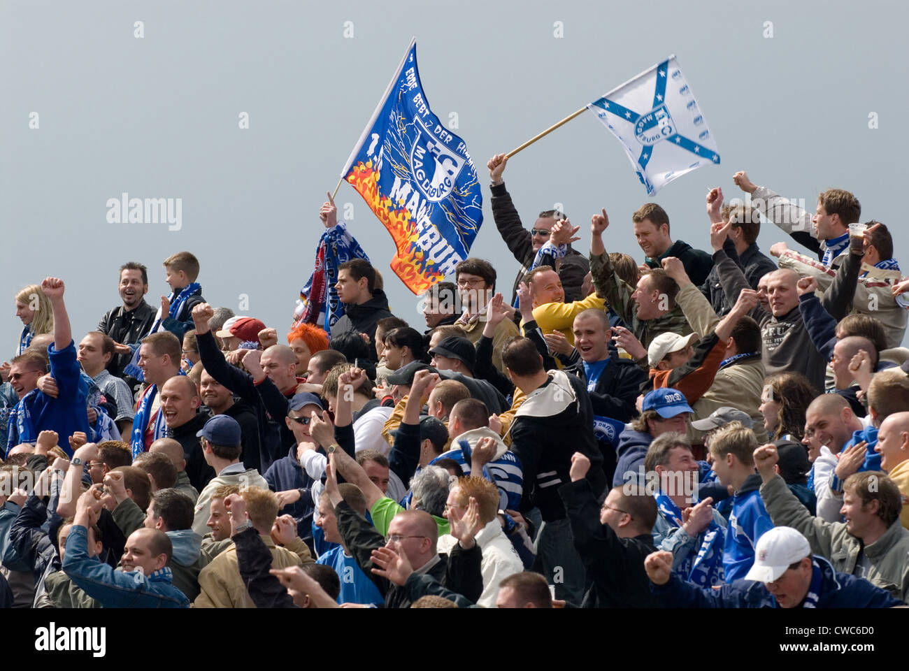 Fußball-Fans des FC Magdeburg Stockfoto
