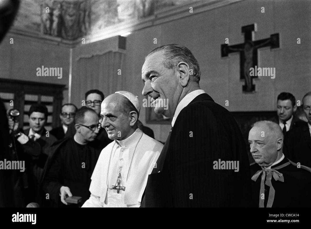 Präsident Lyndon b. Johnson im Vatikan mit Papst Paul VI. 23. Dezember 1967. Stockfoto