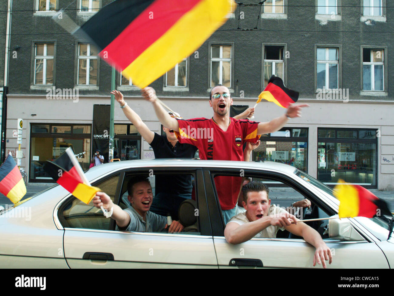 Berlin, Autokolonne deutschen Fußball-fans Stockfoto