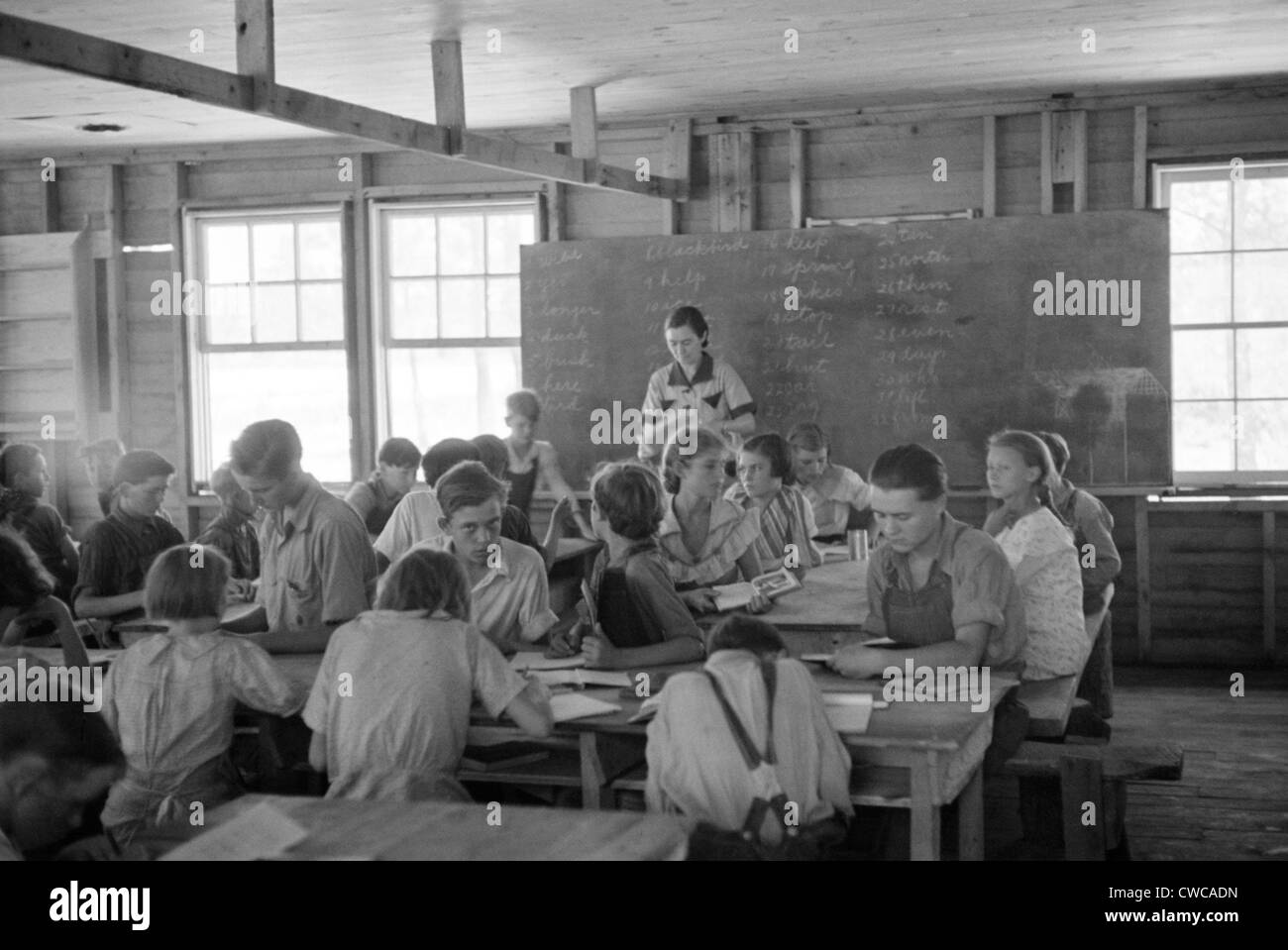 Einzimmer-Schule am Skyline Farmen-Projekt. Die Schule war Teil eines New Deal geförderten Ertragswirtschaft zu schützen, verteilt Stockfoto