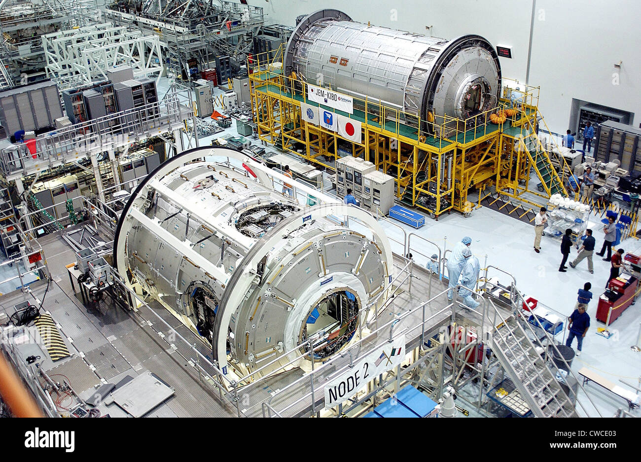 Japans Beitrag zur internationalen Raumstation ISS. Oben rechts befindet sich das japanisches Experiment-Modul in Vorbereitung für Stockfoto