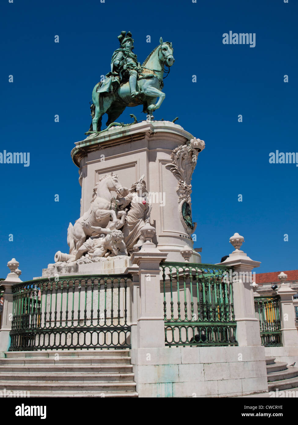 D. Jose ich Reiterstatue Comercio Platz Lissabons Stockfoto