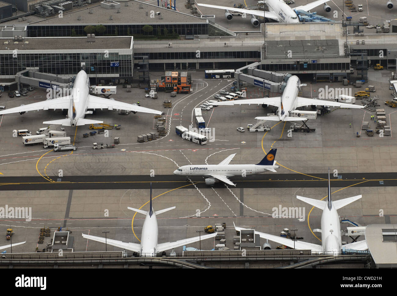 Aus der Vogelperspektive der Frankfurter am Flughafen Main Stockfoto