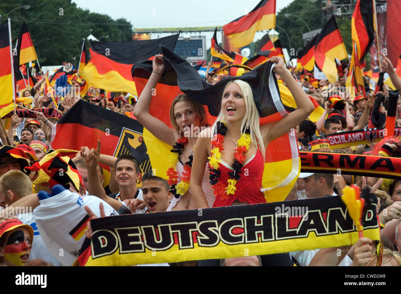 Deutsche Fußball-Fans für die FIFA WM 2006 Stockfoto