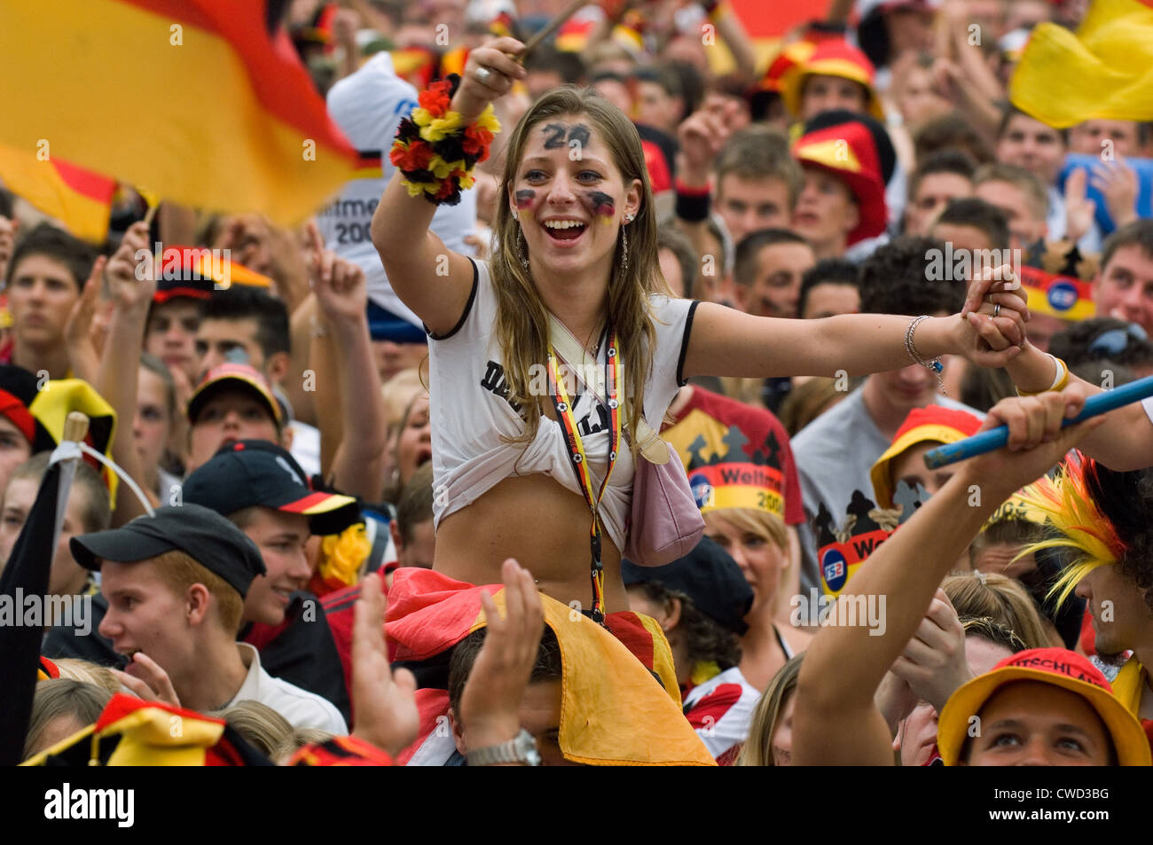 Deutschland in schwarz, rot und gold Fever, Berlin-Fan-Meile Stockfoto