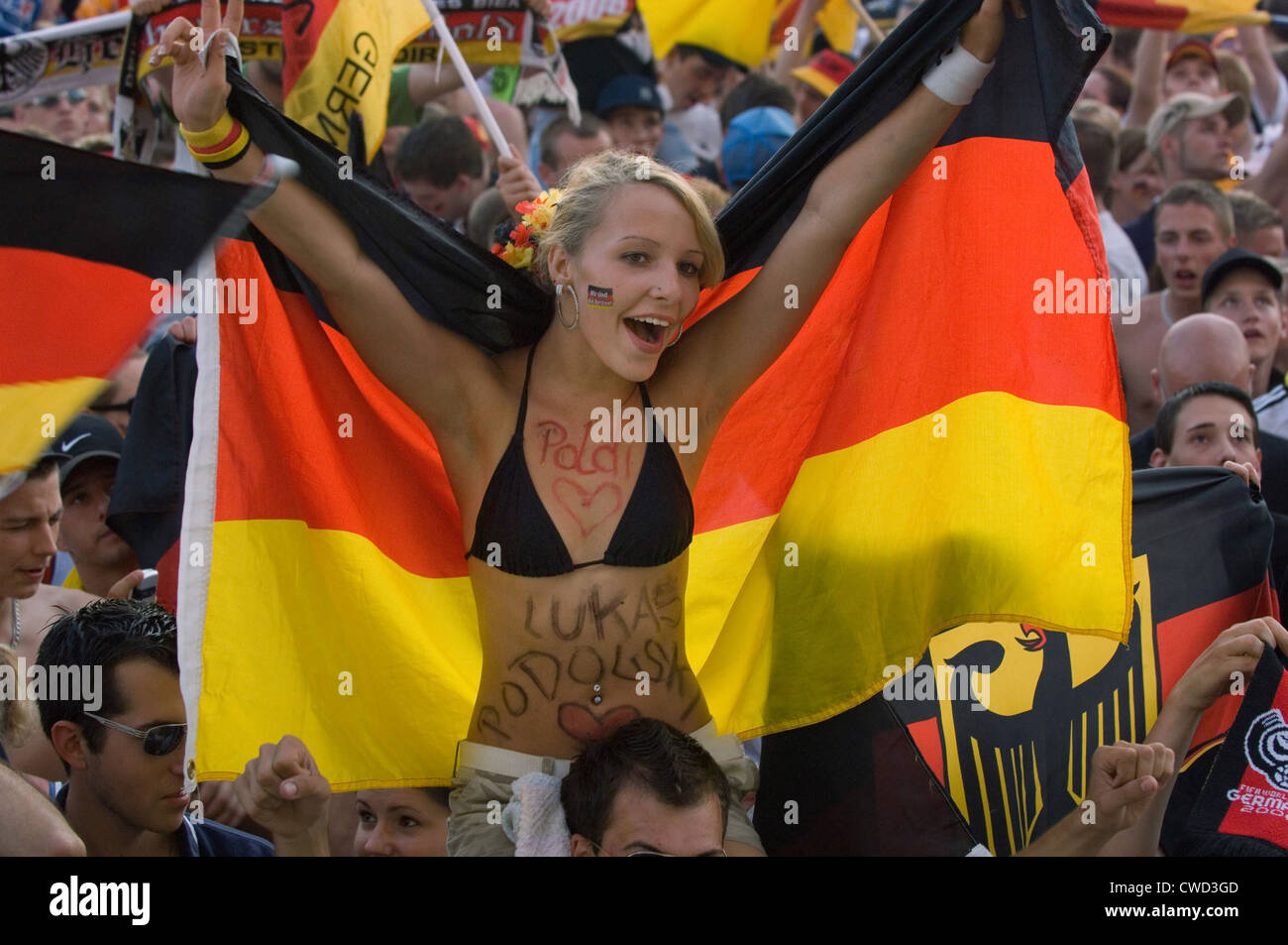 Deutschland in schwarz, rot und gold Fever, Berlin-Fan-Meile Stockfoto