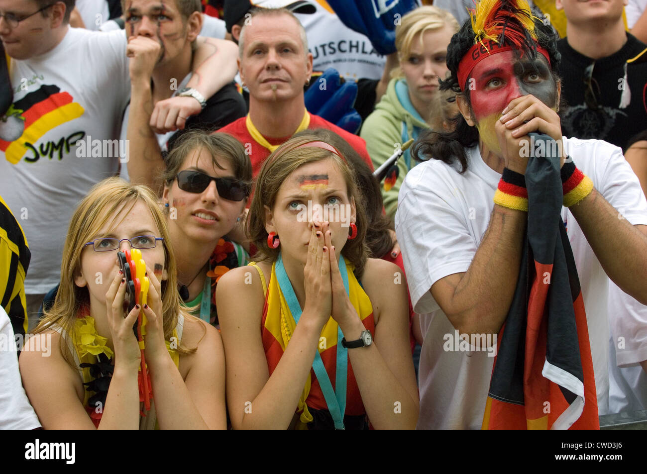 Deutschland in schwarz, rot und gold Fever, Berlin-Fan-Meile Stockfoto
