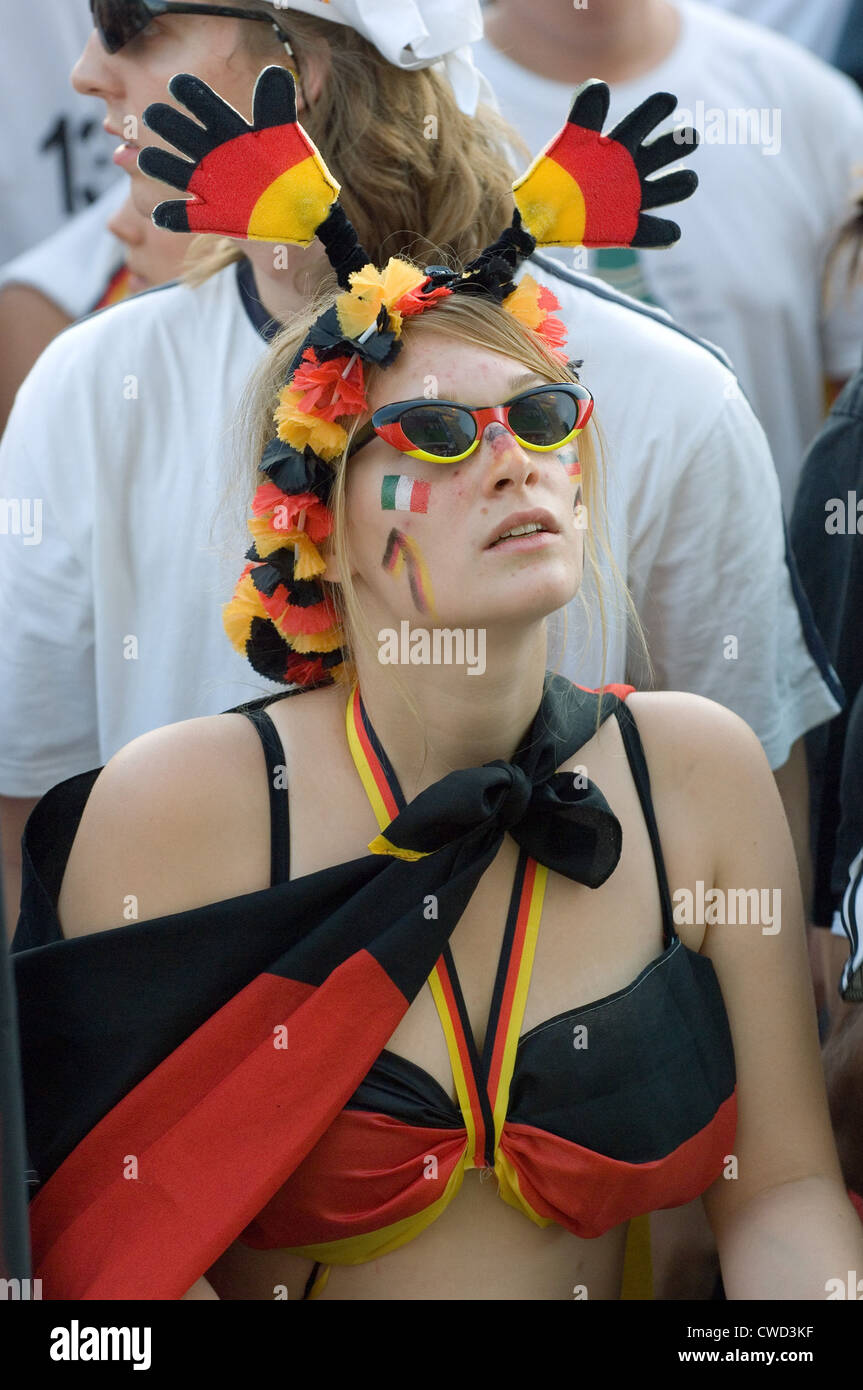 Deutschland in schwarz, rot und gold Fever, Berlin-Fan-Meile Stockfoto