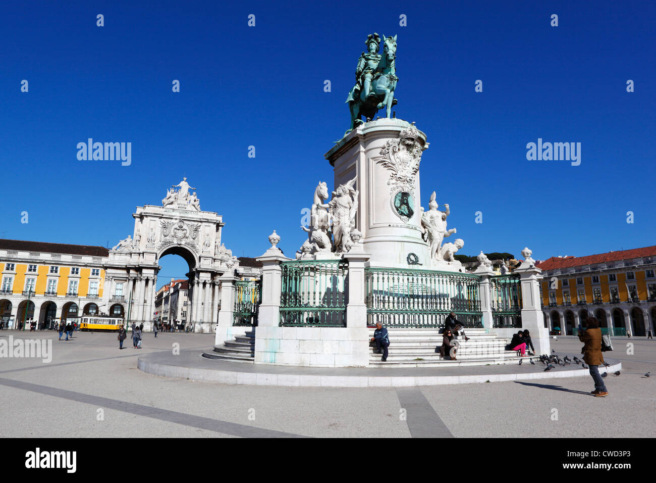 Praça Comercio mit Reiterstandbild von Dom Jose und Arco da Rua Augusta Stockfoto