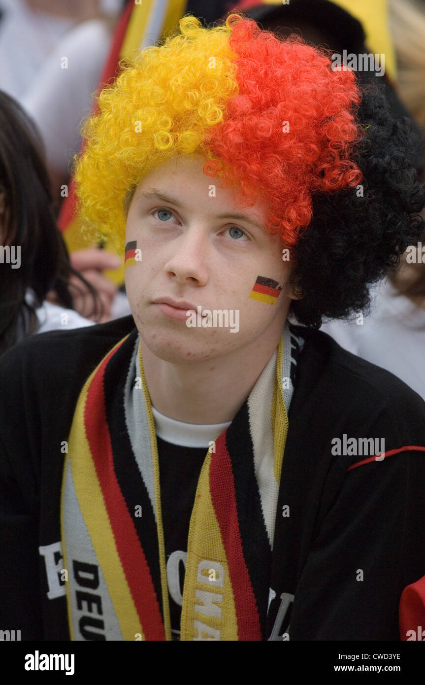 Deutschland in schwarz, rot und gold Fever, Berlin-Fan-Meile Stockfoto