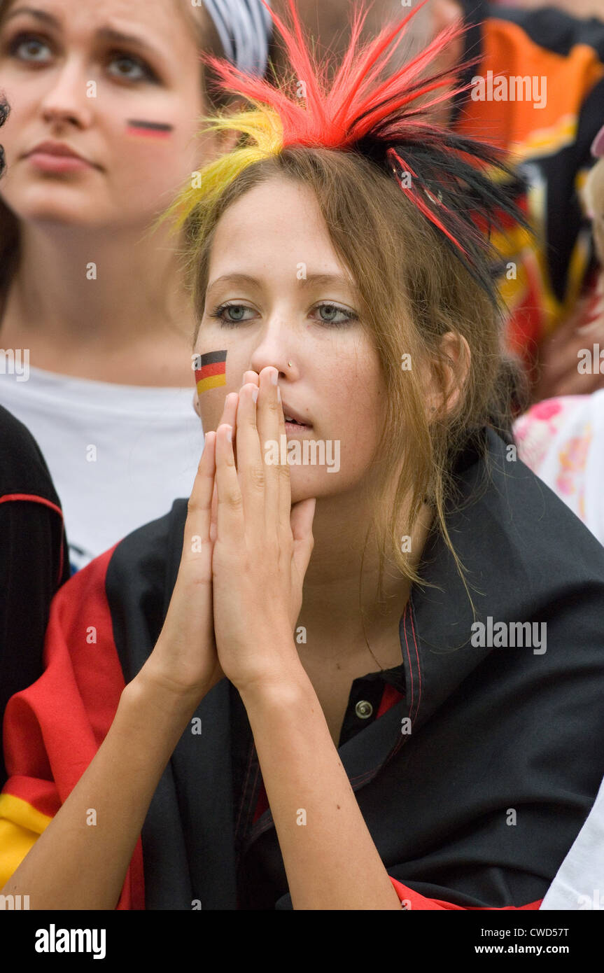 Deutschland in schwarz, rot und gold Fever, Berlin-Fan-Meile Stockfoto