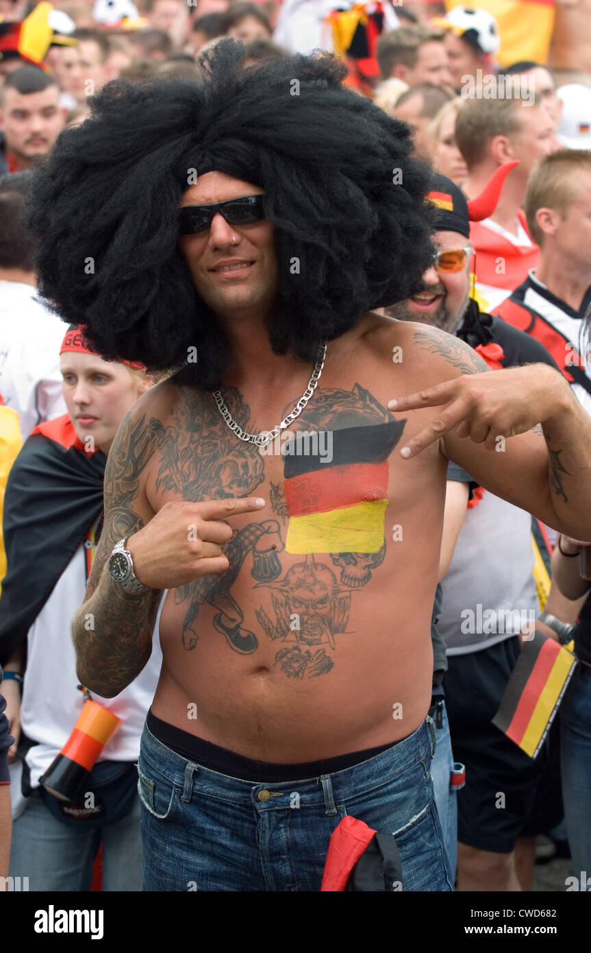 Deutschland in schwarz, rot und gold Fever, Berlin-Fan-Meile Stockfoto