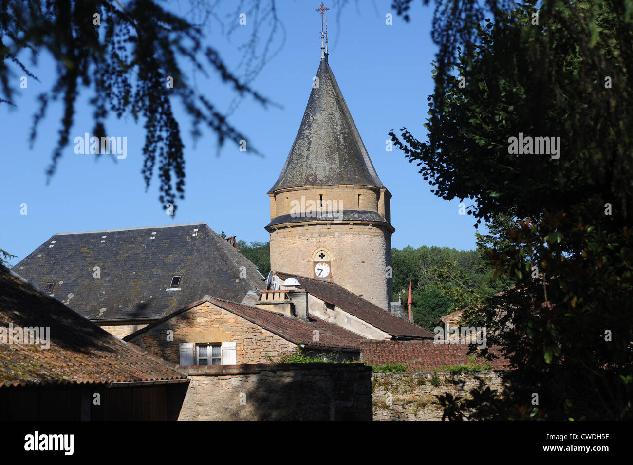 Kirche am Frayssinet le-Gelat in der Lot-Region Südwestfrankreichs Stockfoto