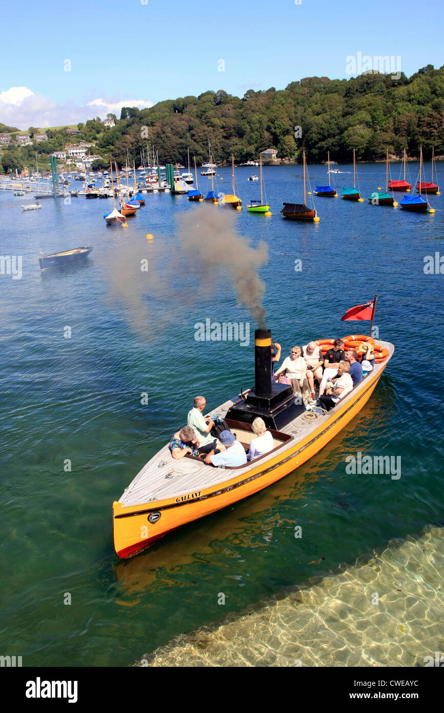 Die kornische Steamboat River Cruiser lässt Fowey in Cornwall Stockfoto