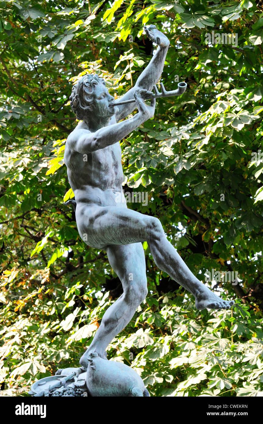 Die faune dansant Fotos und Bildmaterial in hoher Auflösung Alamy