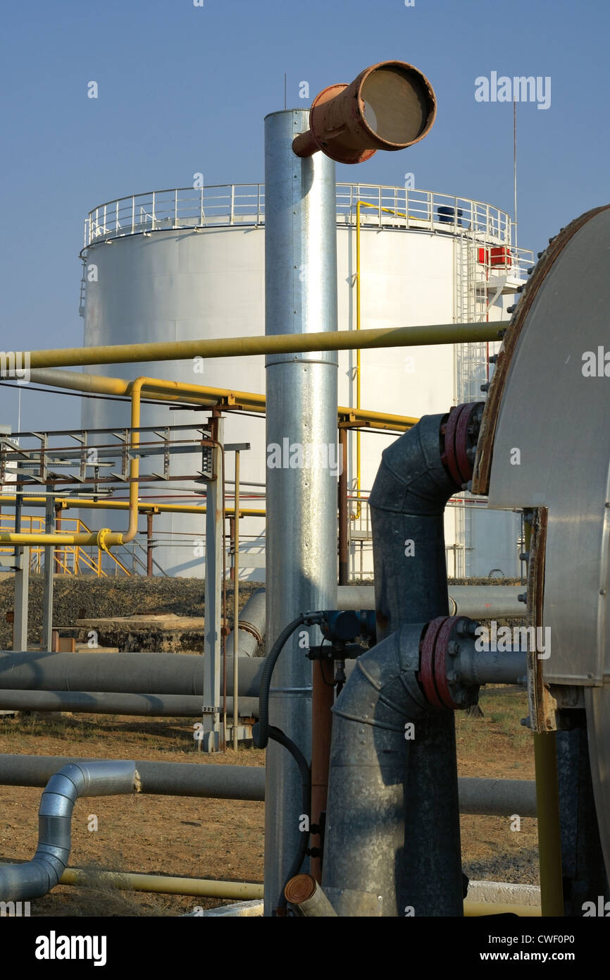 Container, Vertrieb, Energie, Fabrik, Fossil, Kraftstoff, Gas, globale Erwärmung, Industrie, Industrie, Herstellung, Bergbau, petroche Stockfoto
