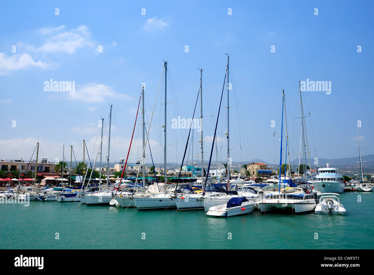 Yachten im Hafen des Dorfes Latchi, Zypern Stockfoto