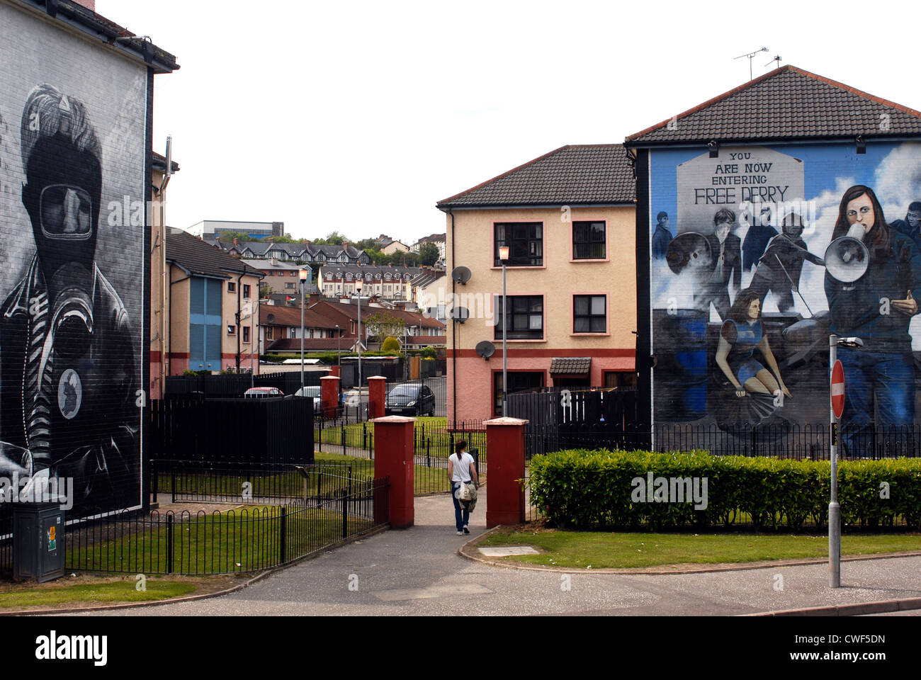 Politischen Wandmalereien in der Bogside, Derry, Londonderry, County Derry, Ulster, Nord Irland, UK, Europa. Stockfoto