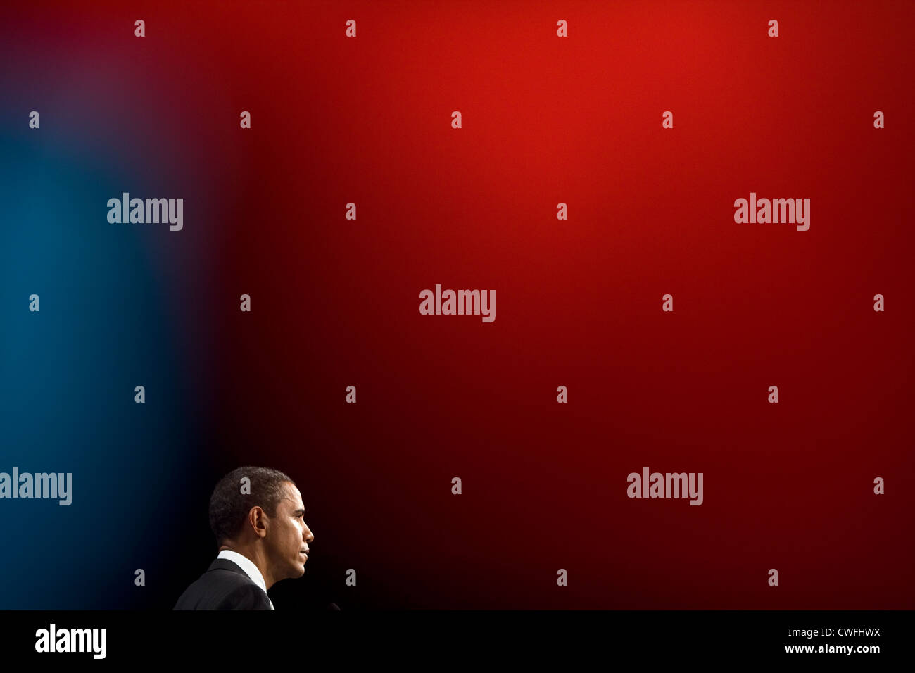 Präsident Barack Obama nimmt Fragen im Rahmen einer Pressekonferenz auf dem G20-Gipfel in Toronto, Kanada, Sonntag, 27. Juni 2010. (O Stockfoto