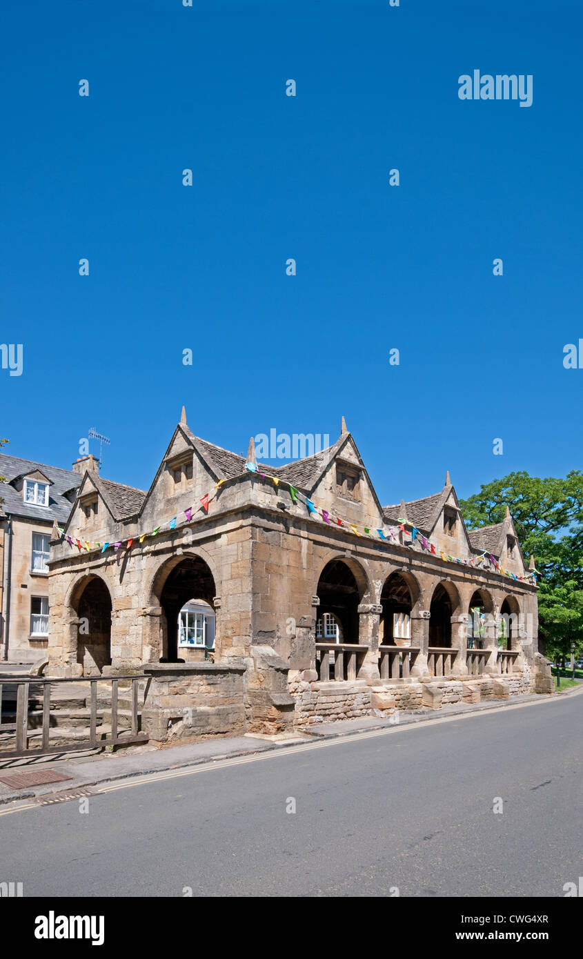 Mittelalterliche Markthalle gebaut im Jahre 1697 von Sir Baptist Hicks in Chipping Campden im englischen Cotswolds Gloucestershire Stockfoto
