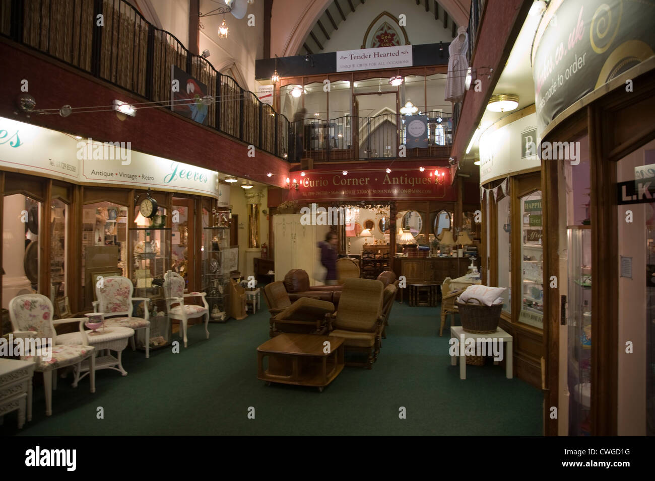 Marktstände konvertiert alte Kirchengebäude Tynemouth Northumberland, England Stockfoto