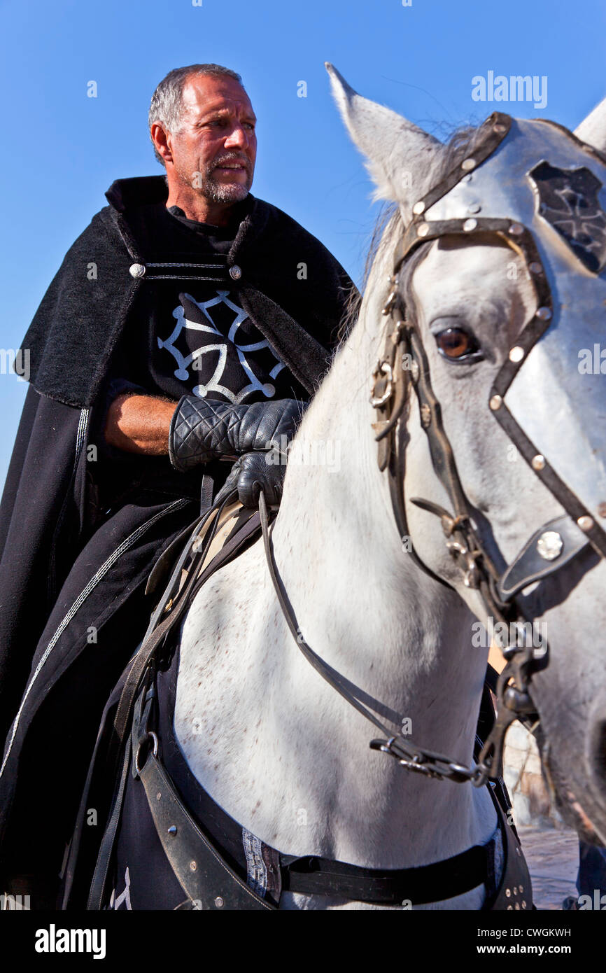 Ritter in Reenactment Mittelalterfest in Óbidos, Portugal. Stockfoto