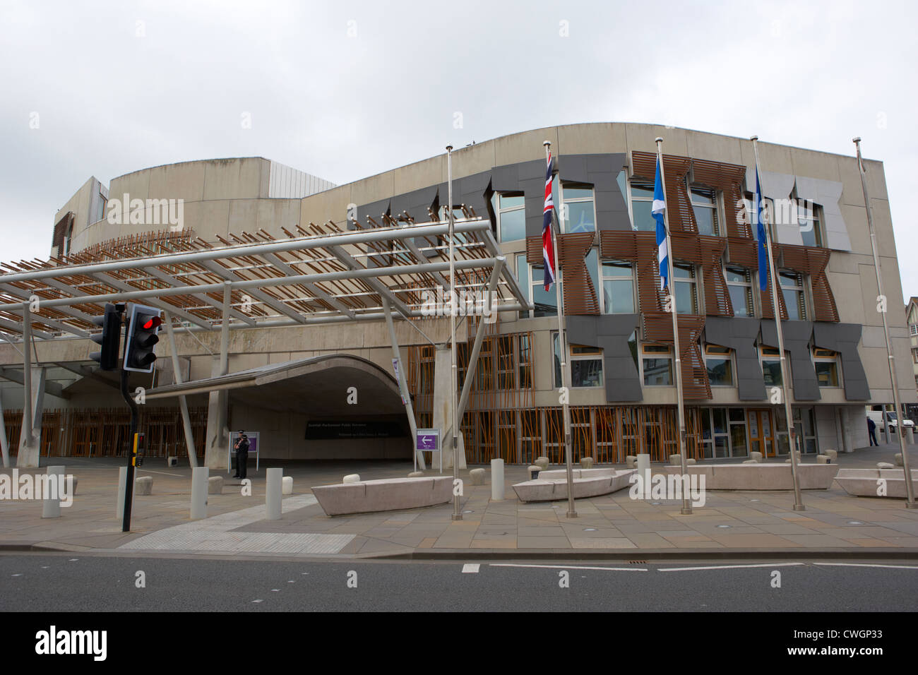 das schottische Parlamentsgebäude Haupteingang Holyrood Edinburgh, Schottland, England, Vereinigtes Königreich Stockfoto