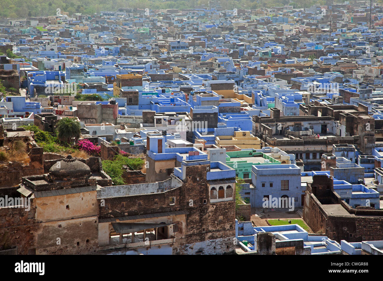 Blick über die Altstadt Bundi und die blauen Häuser der Brahmanen-Kaste, Rajasthan, Indien Stockfoto