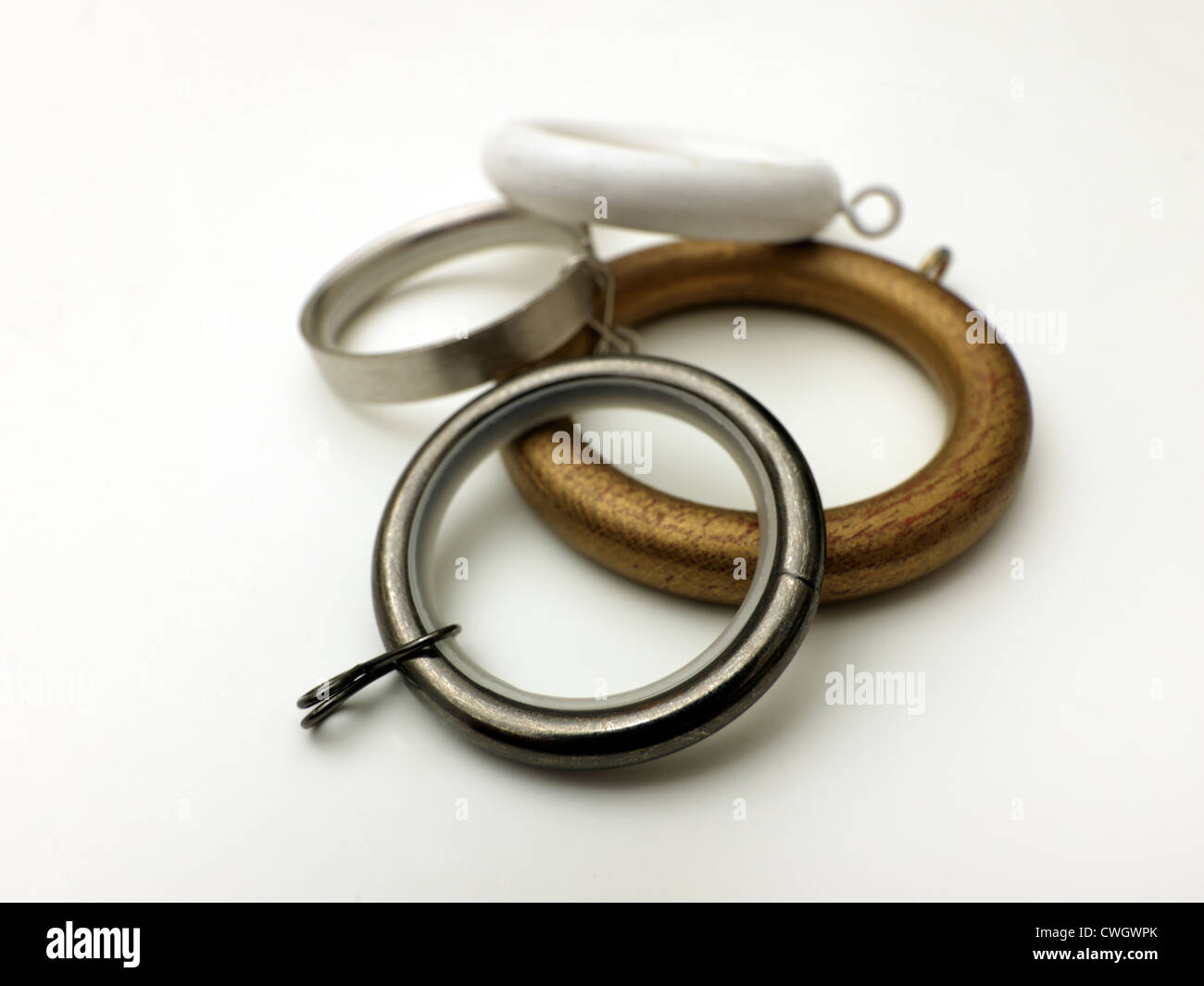 Vorhang-Ringe Metall und Kunststoff Stockfoto