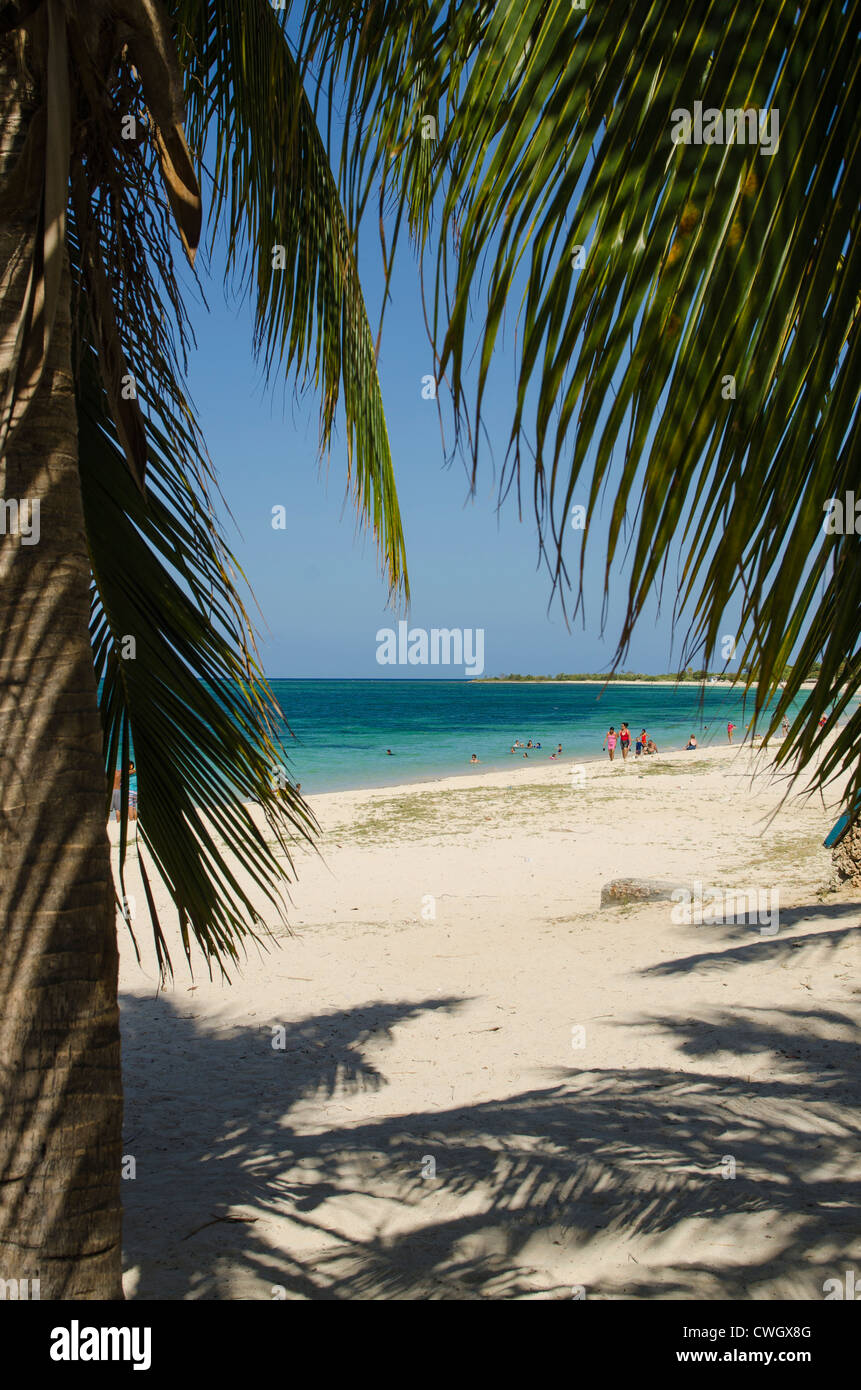 Strand Playa Ancon, Trinidad, Kuba. Stockfoto