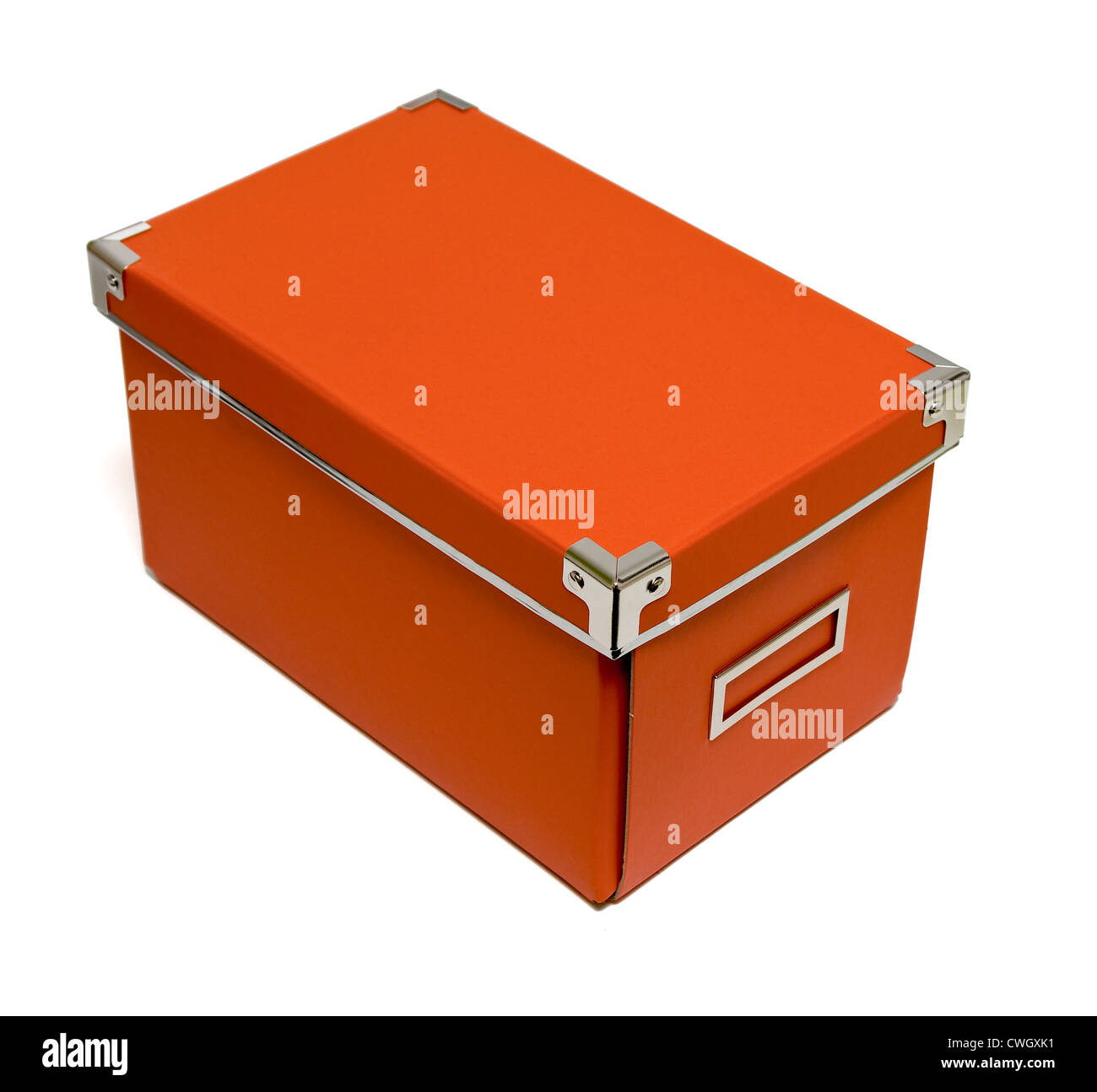 Orange File Storage Box auf weißem Hintergrund Stockfoto