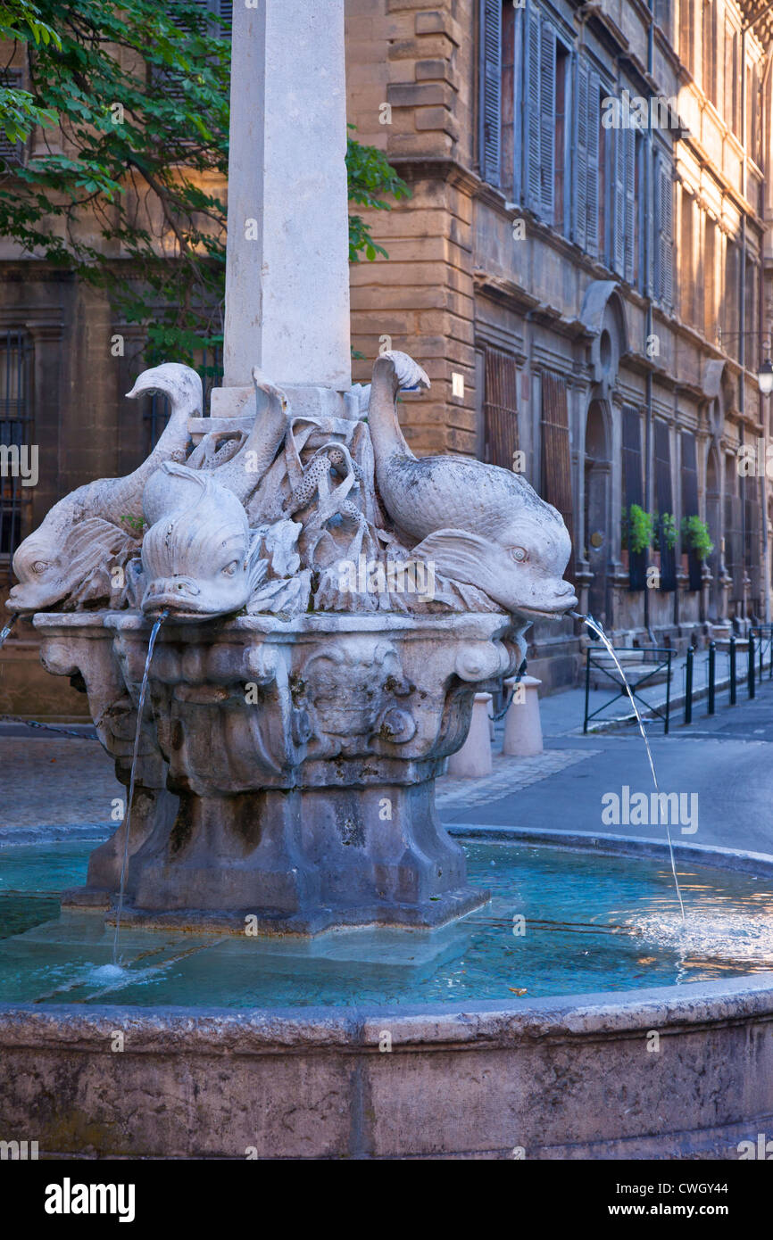 Brunnen der vier Delphine, Aix en Provence, Frankreich Stockfoto