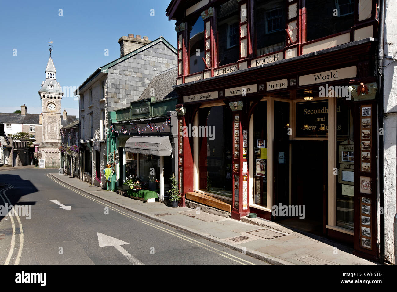 Stadt von Hay on Wye oder Hay-on-Wye in der Grafschaft Herefordshire in der Nähe von Powys. Haus von Buchhandlungen und Hay on Wye-Buch-Festival. Stockfoto