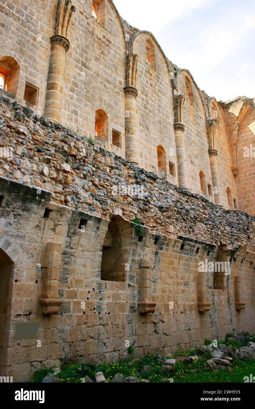 Historischen Bellapais Abbey in Kyrenia, nördlichen Cyprus.Original Bau entstand zwischen 1198-1205. Stockfoto