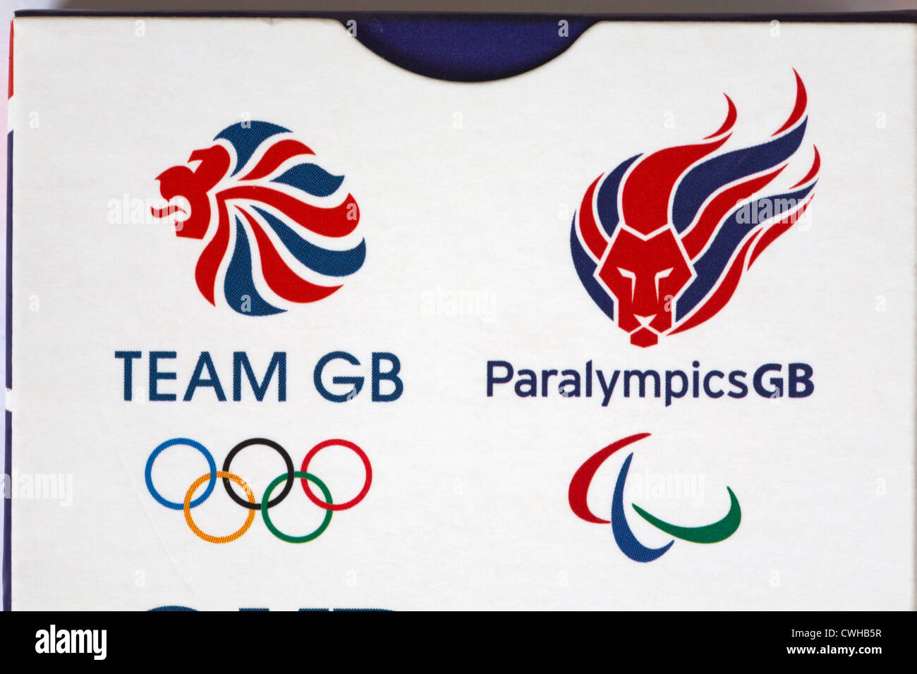 Team GB und Paralympics GB Logos auf Box Kartenspiels zur Olympioniken für die Olympischen Spiele 2012 in London im August Stockfoto