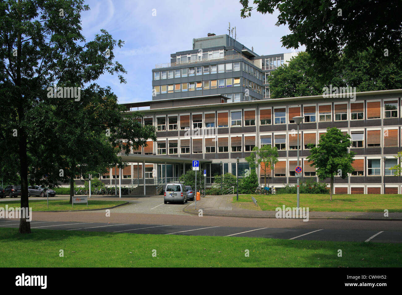Stadthaus am Konrad-Adenauer-Platz in Krefeld, Niederrhein, Nordrhein-Westfalen Stockfoto