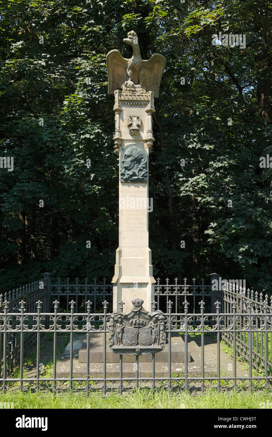 Hueckelsmay-Denkmal Zur Erinnerung Die Schlacht Bei Krefeld Im Siebenjaehrigen Krieg, Krefeld-Forstwald, Niederrhein, Nordrhein-Westfalen Stockfoto