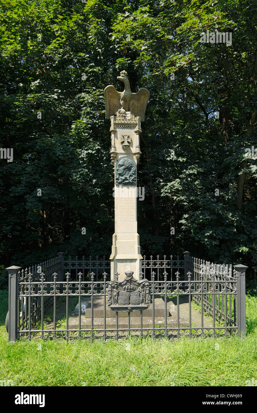 Hueckelsmay-Denkmal Zur Erinnerung Die Schlacht Bei Krefeld Im Siebenjaehrigen Krieg, Krefeld-Forstwald, Niederrhein, Nordrhein-Westfalen Stockfoto