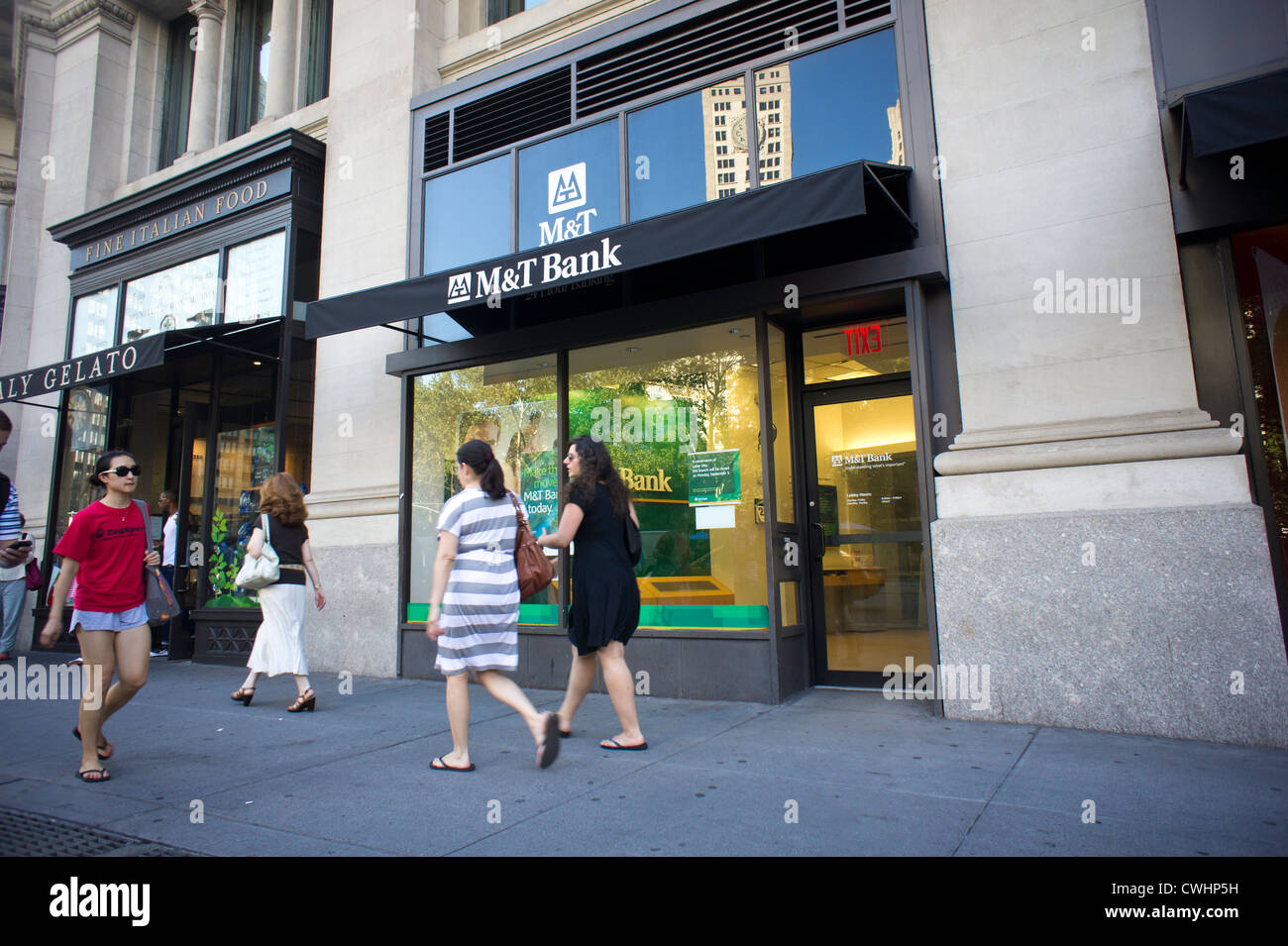 Ein M & T Bankfiliale ist in New York gesehen. Stockfoto