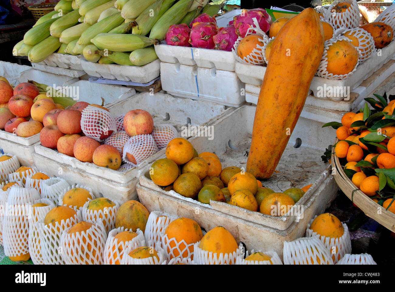Früchte auf dem Display Vientiane Laos Stockfoto