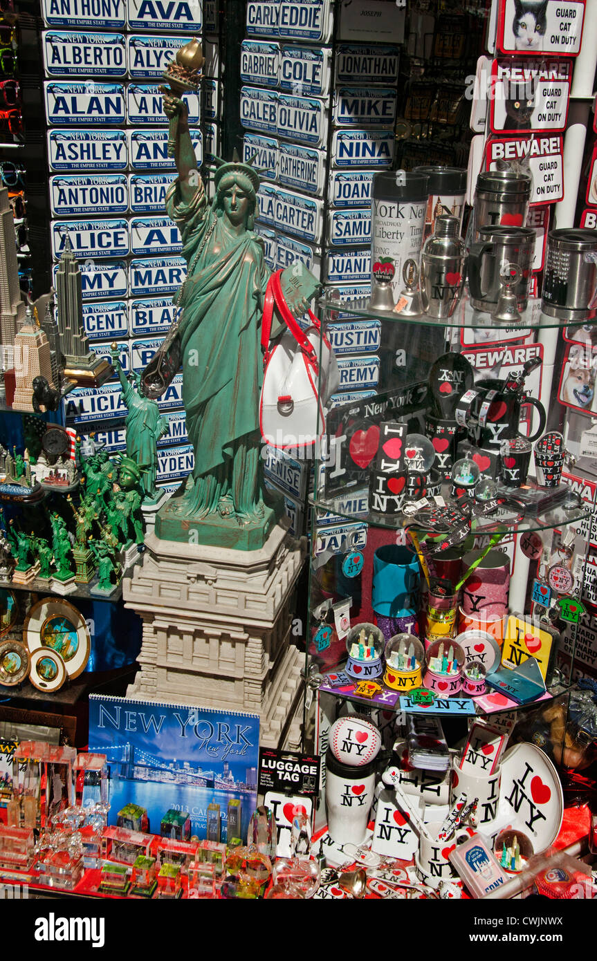 Freiheitsstatue Liberty Tourist Shop New York City Manhattan American Stockfoto