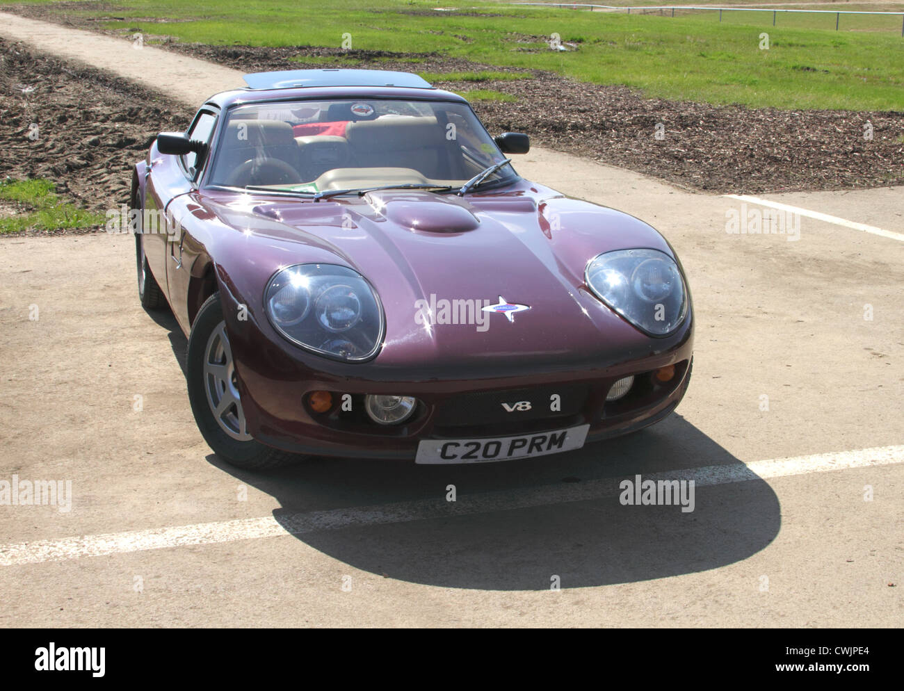 1985 Marcos Mantula V8 bei Silverstone Classic Juli 2012 Stockfoto