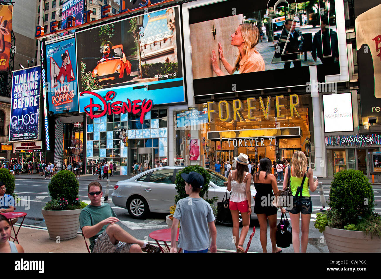 Times Square Broadway New York City Theatre Music, Times Square ist ein Unterhaltungs- und Geschäftsviertel in New York City, USA. Stockfoto