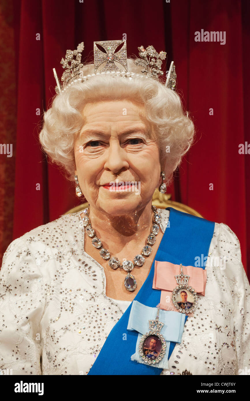 England, London, Madame Tussauds, Waxwork Anzeige von Königin Elizabeth II Stockfoto