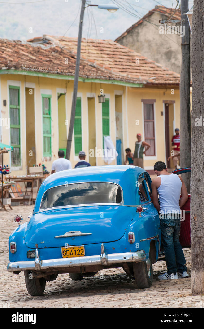 Antike 1950er Jahre Chevy Auto Trinidad, UNESCO-Weltkulturerbe, Kuba. Stockfoto